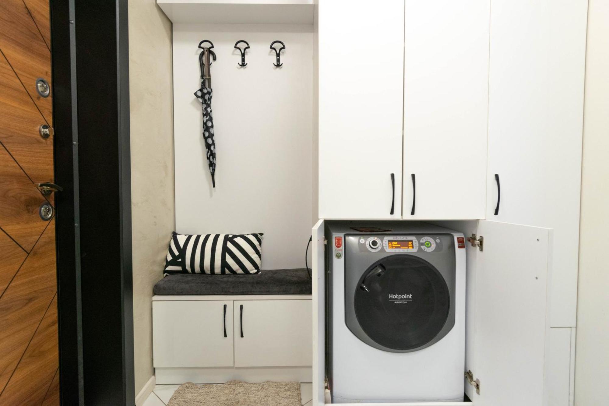Joy Apartment Burgas Center Private Parking Zewnętrze zdjęcie
